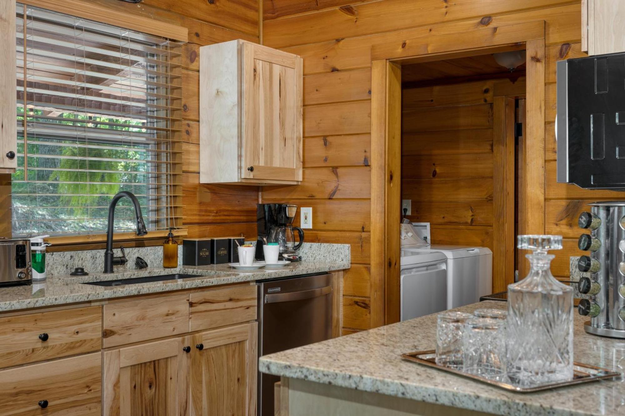 Dudley IV By Avantstay Cosy Cabin W Hot Tub Sweeping Views Pigeon Forge Exterior foto